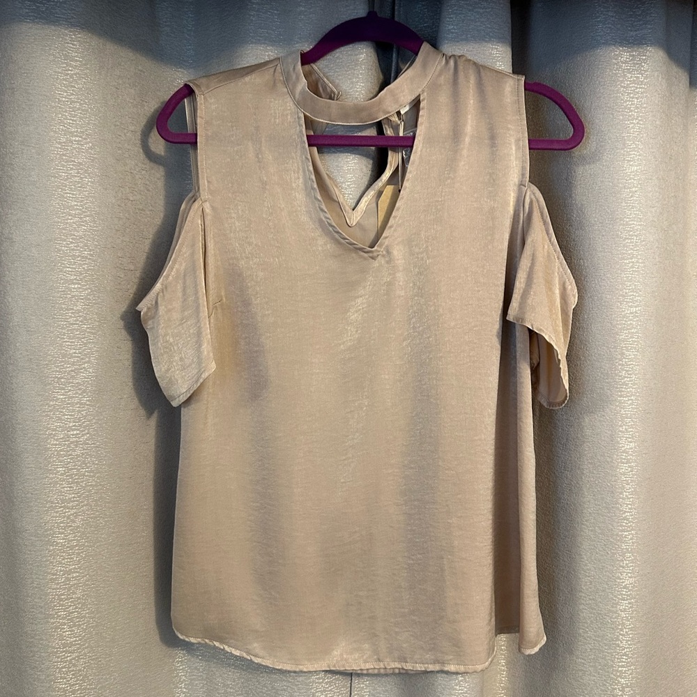 NWT Blu Pepper Champagne Halter Top